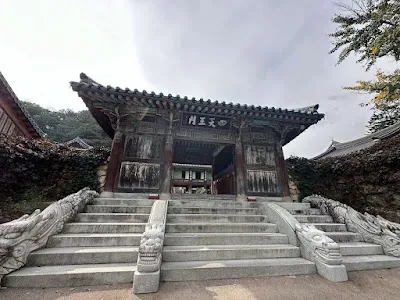 place image